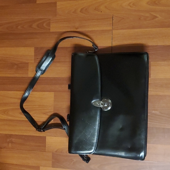 Tonino Lamborghini Other - Tonino Lamborghini 100% Italian black leather briefcase